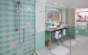 Ocean Key Resort - A Noble House Resort