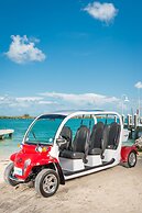 Ocean Key Resort - A Noble House Resort