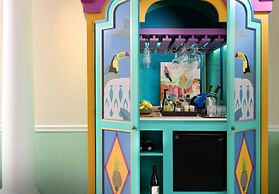 Ocean Key Resort - A Noble House Resort