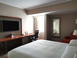 El Pardo Lima - A DoubleTree by Hilton Hotel