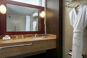 El Pardo Lima - A DoubleTree by Hilton Hotel