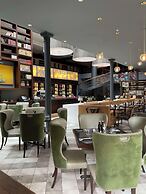 El Pardo Lima - A DoubleTree by Hilton Hotel