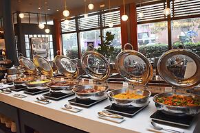 El Pardo Lima - A DoubleTree by Hilton Hotel