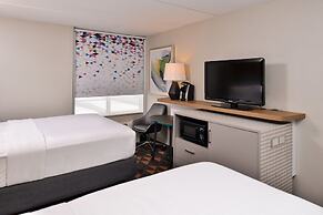 Holiday Inn Hotel & Suites Rochester - Marketplace, an IHG Hotel