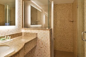 Holiday Inn Hotel & Suites Rochester - Marketplace by IHG