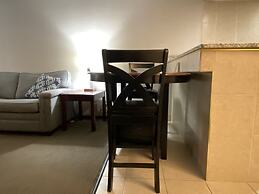 Clarion Inn & Suites Airport