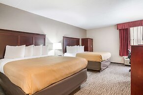 Clarion Inn & Suites Airport