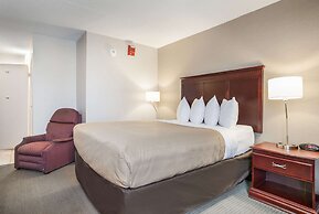 Clarion Inn & Suites Airport