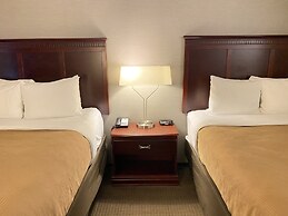 Clarion Inn & Suites Airport