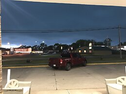 Deluxe Inn Nebraska City