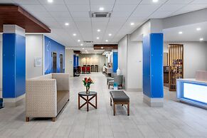 Holiday Inn Express And Suites Santa Ana - Orange County by IHG