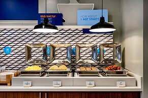 Holiday Inn Express And Suites Santa Ana - Orange County by IHG