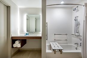 Holiday Inn Express And Suites Santa Ana - Orange County by IHG
