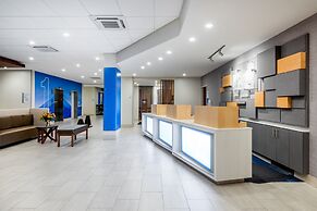 Holiday Inn Express And Suites Santa Ana - Orange County by IHG