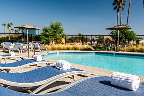 Holiday Inn Express And Suites Santa Ana - Orange County by IHG