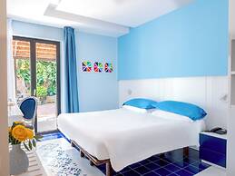 Cristina Hotel