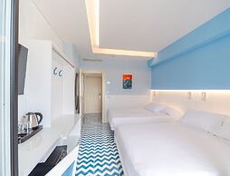 Cristina Hotel
