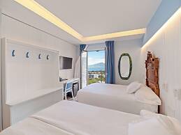 Cristina Hotel