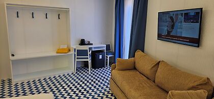 Cristina Hotel