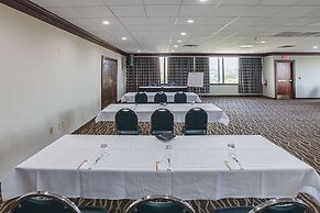 Quality Inn & Suites Cincinnati Downtown