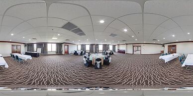 Quality Inn & Suites Cincinnati Downtown