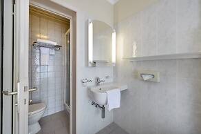Bellerive Hotel
