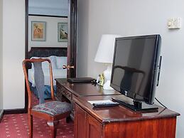 Nairobi Safari Club by Swiss-Belhotel