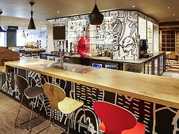 ibis London Heathrow Airport