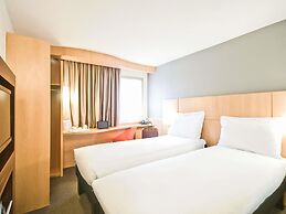 ibis London Heathrow Airport