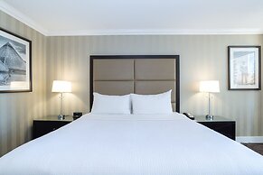 Sandman Signature Edmonton Downtown Hotel