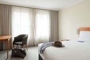 Sydney Harbour Hotel