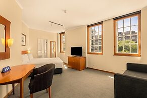 Sydney Harbour Hotel