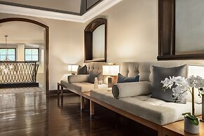 Tommy Bahama Miramonte Resort & Spa