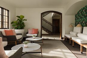 Tommy Bahama Miramonte Resort & Spa