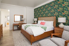 Tommy Bahama Miramonte Resort & Spa