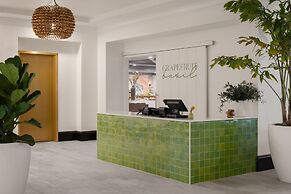 Tommy Bahama Miramonte Resort & Spa