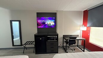 Ramada by Wyndham New Kensington
