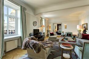 Rocco Forte Astoria Hotel