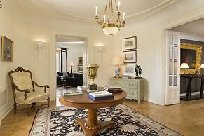 Rocco Forte Astoria Hotel