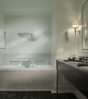 Rocco Forte Astoria Hotel