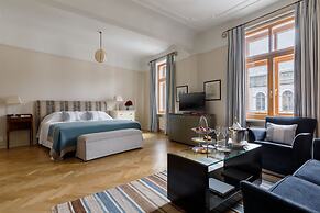 Rocco Forte Astoria Hotel