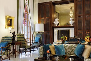 Rocco Forte Astoria Hotel