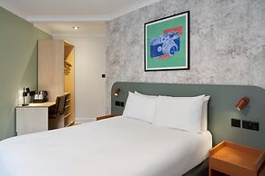 Garner Reading City Centre by IHG