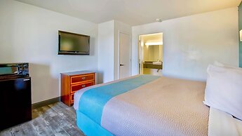 Motel 6 Grand Rivers, KY