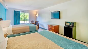 Motel 6 Grand Rivers, KY