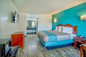 Motel 6 Grand Rivers, KY