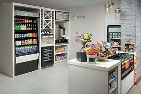 Hilton Garden Inn Miami Brickell South