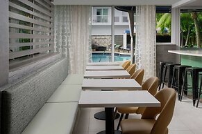 Hilton Garden Inn Miami Brickell South