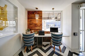 The Inn at Venice Beach