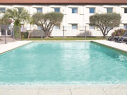 Ibis Aix en Provence Hotel